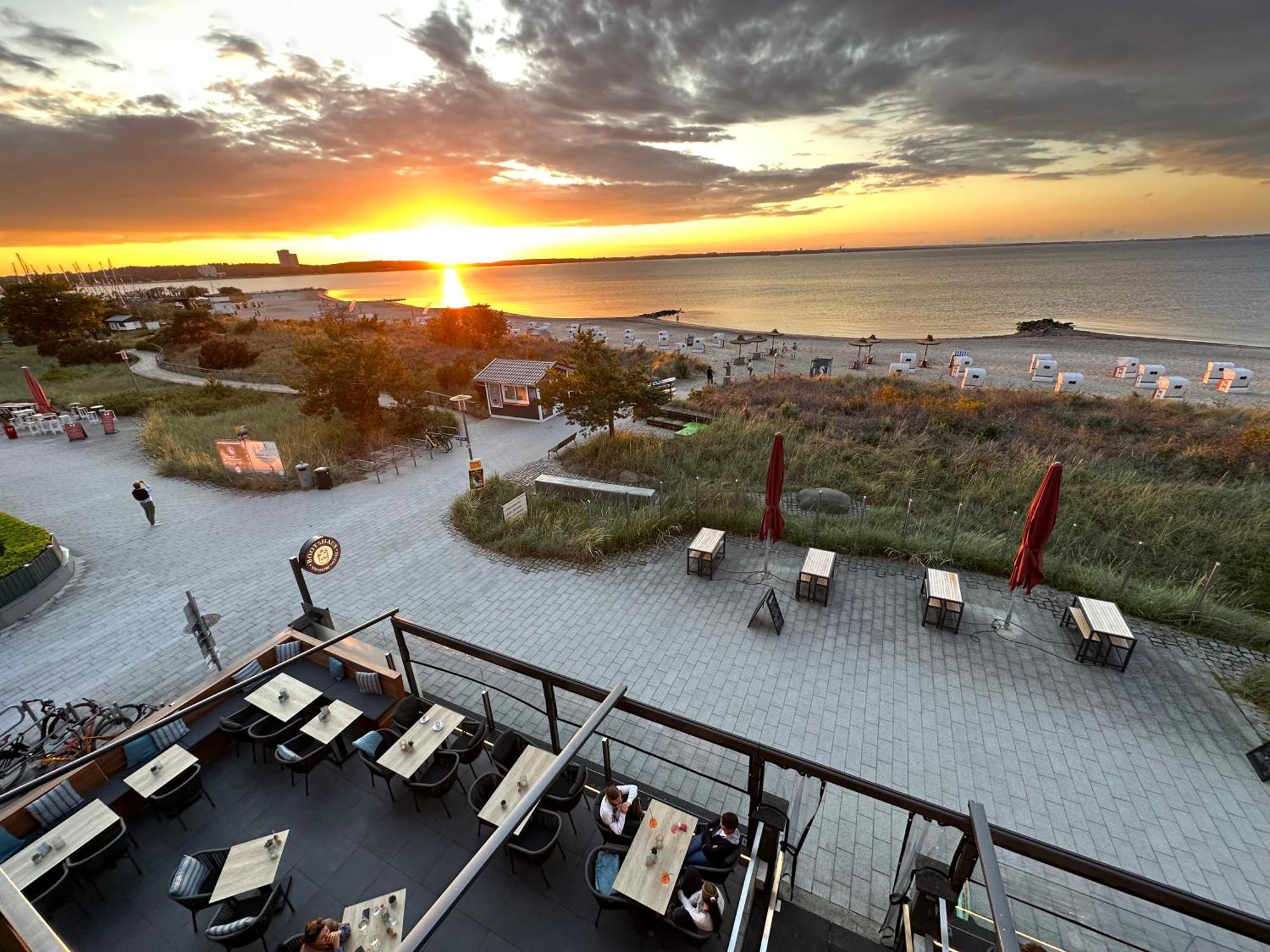 Seaside-Strandhotel Timmendorfer Strand Exterior foto